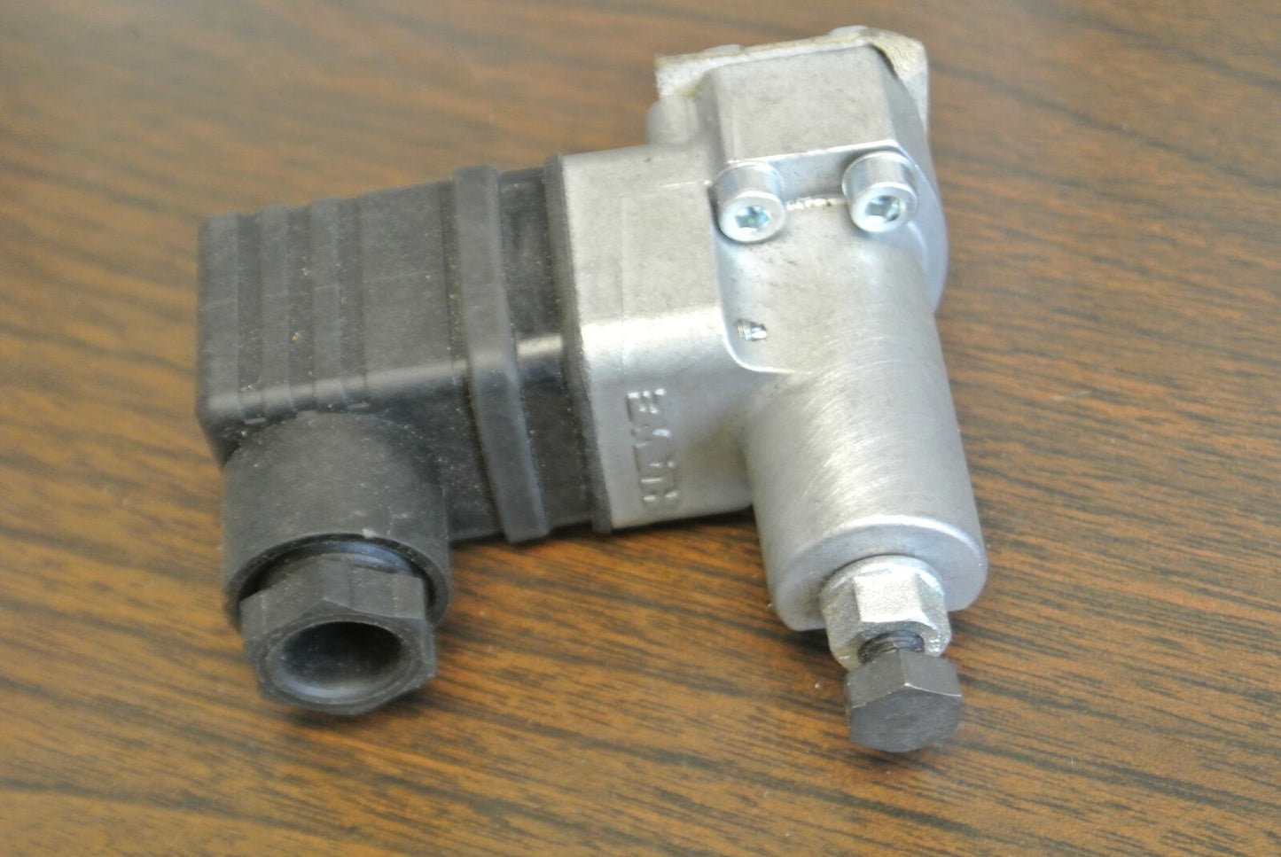 HAWE PSCK8 / ELECTRICAL PRESSURE SWITCH, MANIFOLD MOUNT / NEW SURPLUS 505180 10