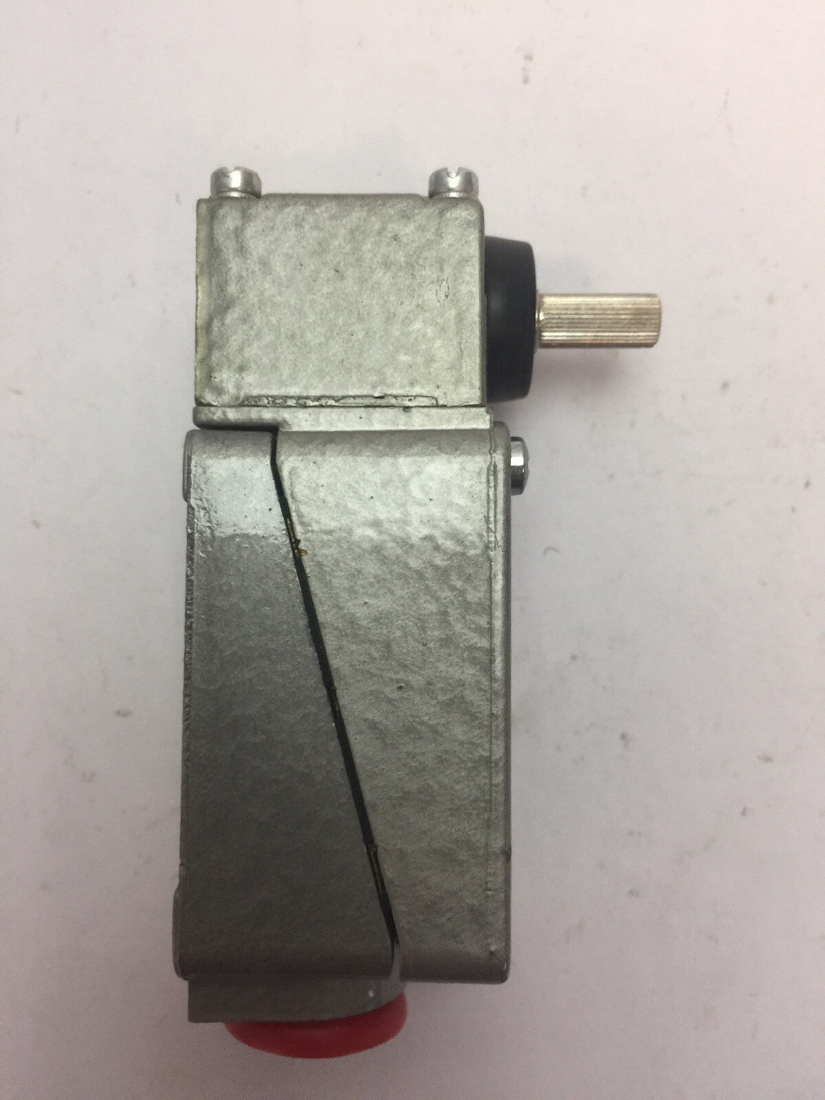 TELEMECANIQUE C3BJK05 LIMIT SWITCH 600VAC 10A 2-STEP R.B. DENSON LOX-SWITCH