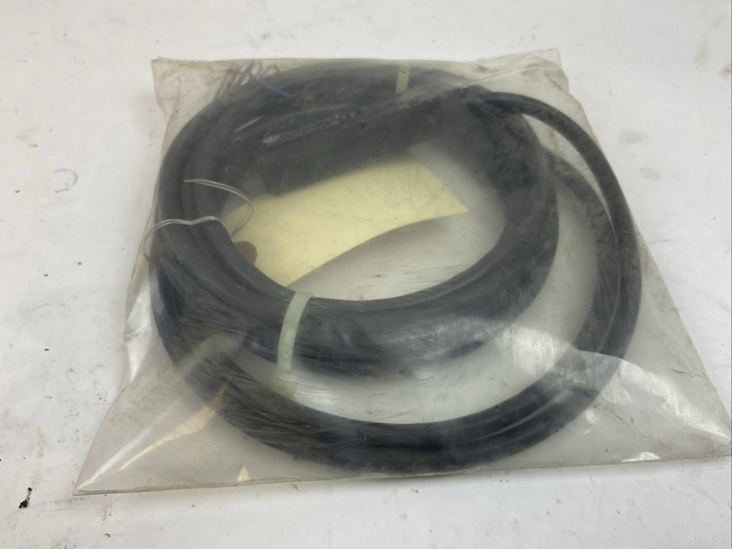 ALLEN BRADLEY 42SRU-6002 SER B 10-30VDC 1 WATT PHOTO SWITCH