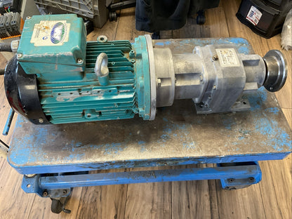 NORD DRIVE SYSTEMS TYPE SK 372.1 N180TC BROOK CROMTON WPN-DA184TSW-4 5HP 1755RPM