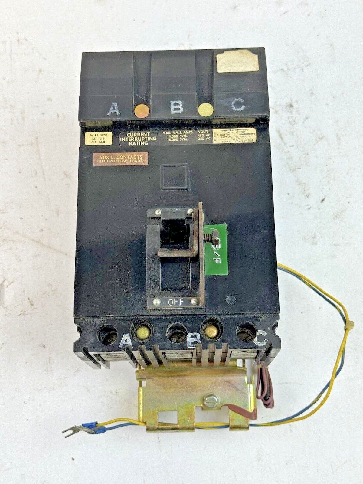 SQUARE D - FA34015-1212 - I-LINE CIRCUIT BREAKER W/ AUX. - 15AMP/3 POLE/480 VAC