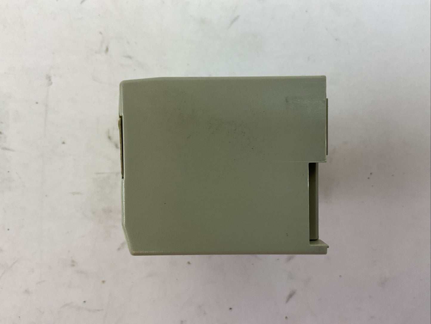 ALLEN BRADLEY 1794-OB16 SER A REV B01 OUTPUT MODULE