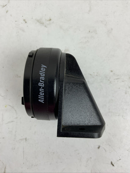 ALLEN BRADLEY 855T-BVM SER B VERTICAL MOUNT BASE BLACK