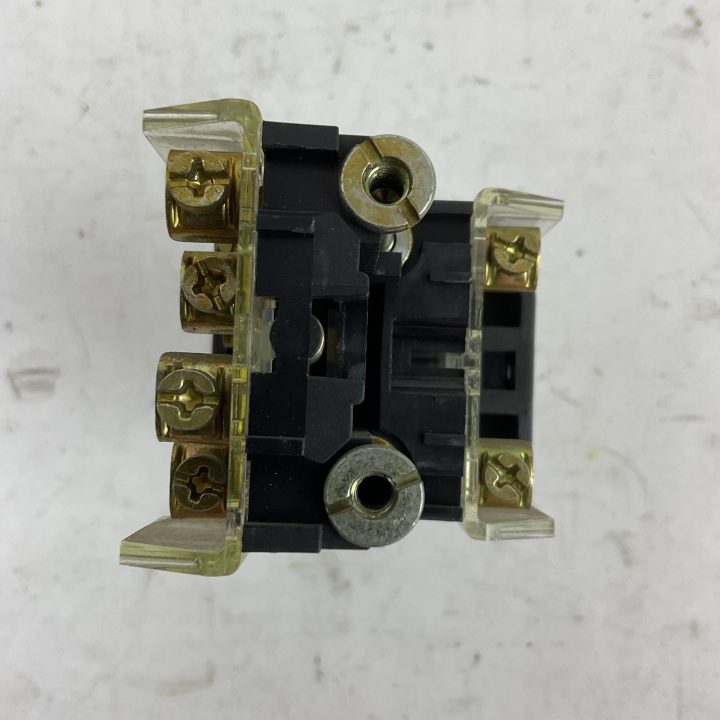 ALLEN BRADLEY 800T-FXQ24 A1 SER T 24V PUSHBUTTON