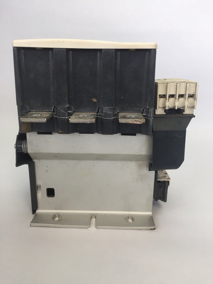 TELEMECANIQUE LC1F330 CONTACTOR 600VAC 370A 250HP LX1FH1102 110-115V 40-400HZ