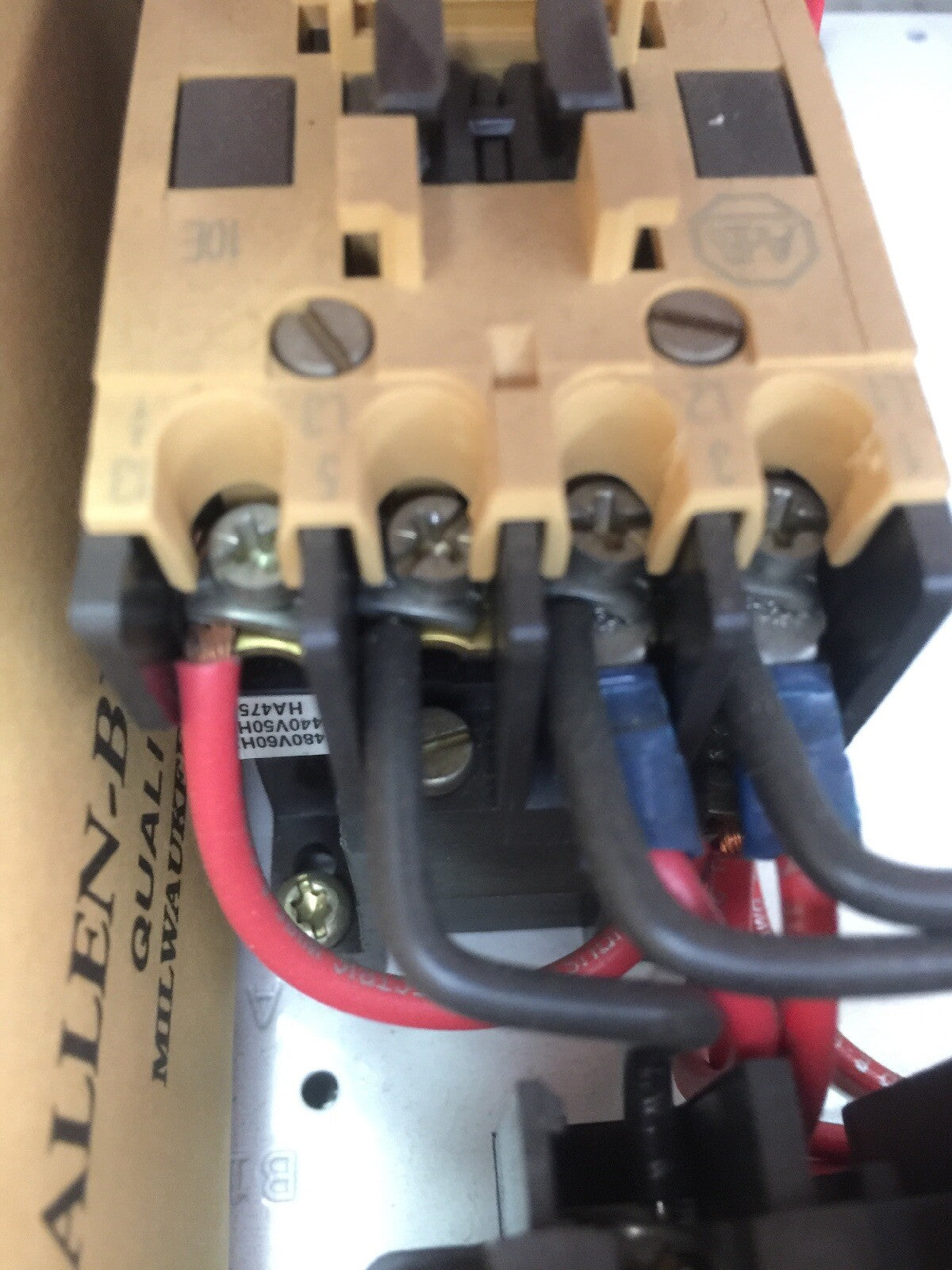 ALLEN BRADLEY 198-E14A08A07 MOTOR CONTROL 480V 2HP 198-M14P08T 112-A09ABB42-1