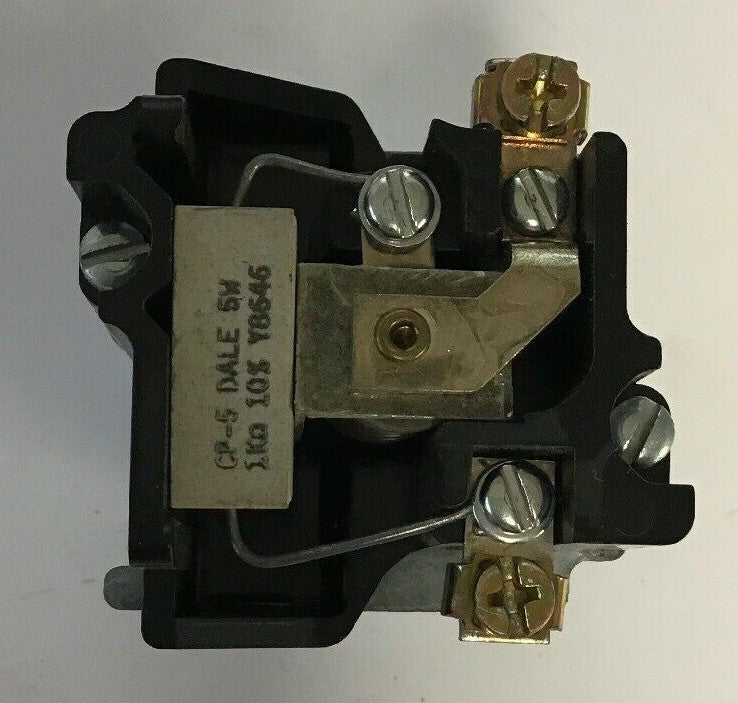 CUTLER HAMMER 10250T201 INDICATING LIGHT W/O BULB & COVER 120VAC/DC