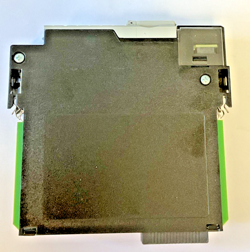 ALLEN BRADLEY 1756-L73 CONTROLLOGIX 8MB CONTROLLER SER.B FW:1.010