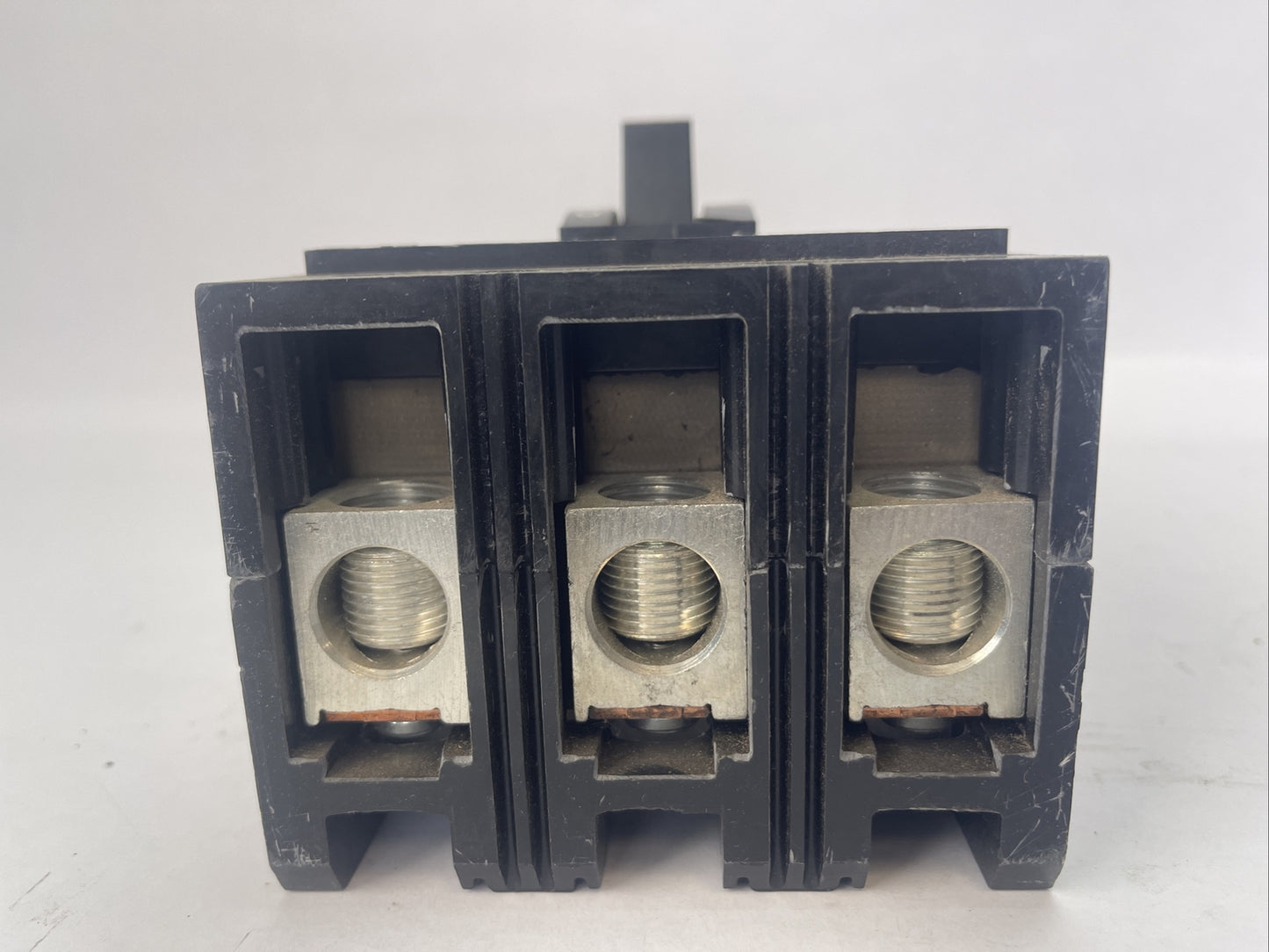 SQUARE D SKCL3250 THERMAL-MAGNETIC CIRCUIT BREAKER 250A 480VAC 3POLE SERIES 2