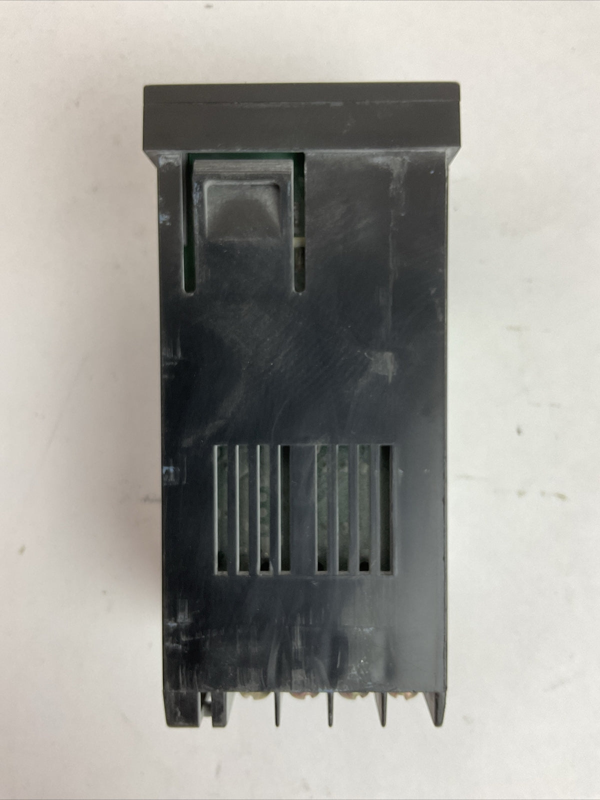 OMEGA CN372-P1F2 TEMPERATURE CONTROL
