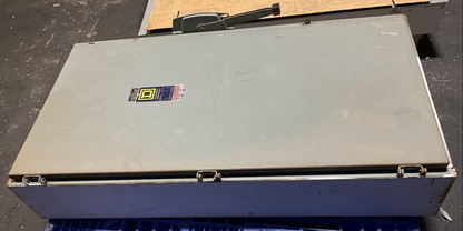 SQUARE D H365 FUSIBLE SAFETY SWITCH TYPE 1 SERIES E1 400A 600VAC 3PH MAX 350HP