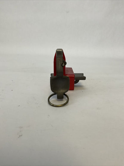 MASTER LOCK SAFETY SERIES S3068 BALL VALVE LOCKOUT