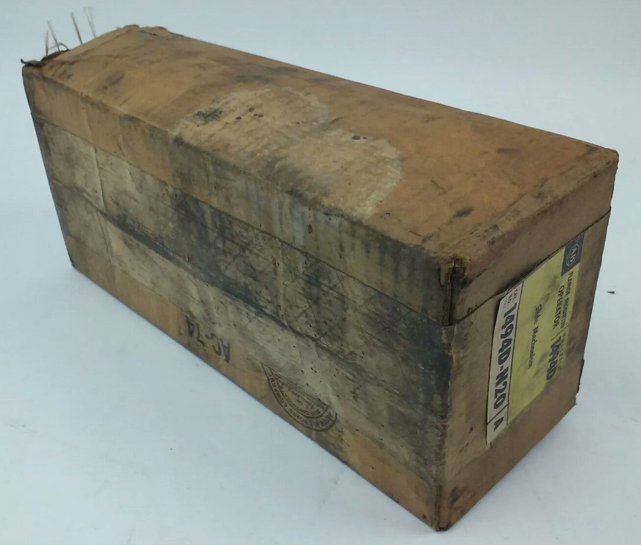 ALLEN BRADLEY 1494D-N20 SER. A FLANGE MOUNTED OPERATOR, SLIDE MECHANISM, 1494D