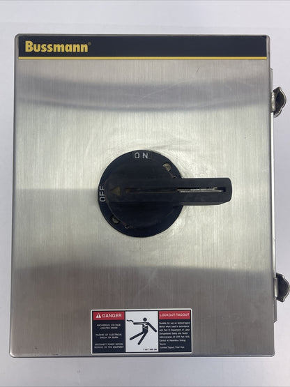 BUSSMANN EFJ30X-3P02 FUSIBLE DISCONNECT SWITCH 600V 60HZ 3P 30A 20HP TYPE 4,4X
