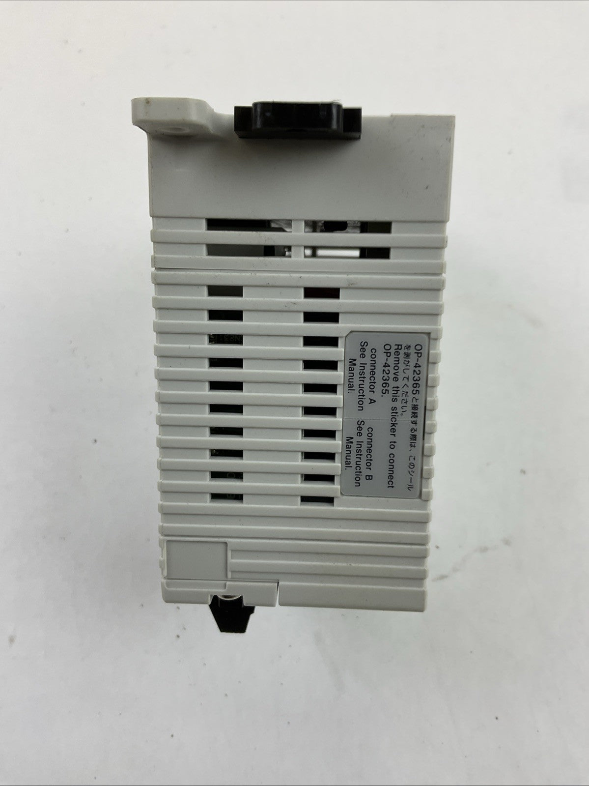 KEYENCE SL-T11R SAFETY CONTROL RELAY