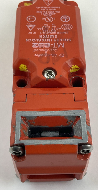 ALLEN-BRADLEY 240V GUARDMASTER SAFETY INTERLOCK SWITCH MT-GD2 / IEC 60947-5-1