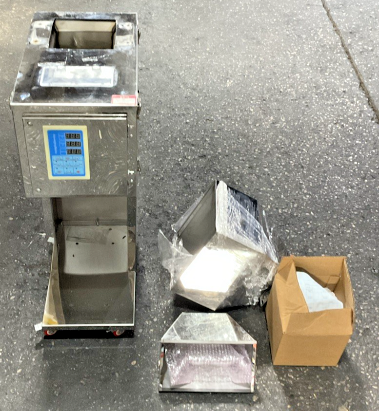 AUTOMATIC POWDER FILLING MACHINE PARTICLE PACKAGE WEIGHING FILLER