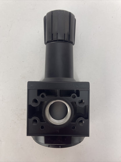PARKER P3NRA9PBNN PNEUMATIC 1 1/2" REGULATOR 175F 80C 250PSI 17BAR