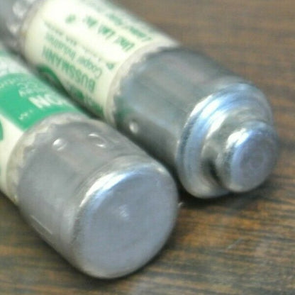 LOT of 4 / BUSS FNQ-R-1-4/10 TIME-DELAY FUSE / 1-4/10A / 600V