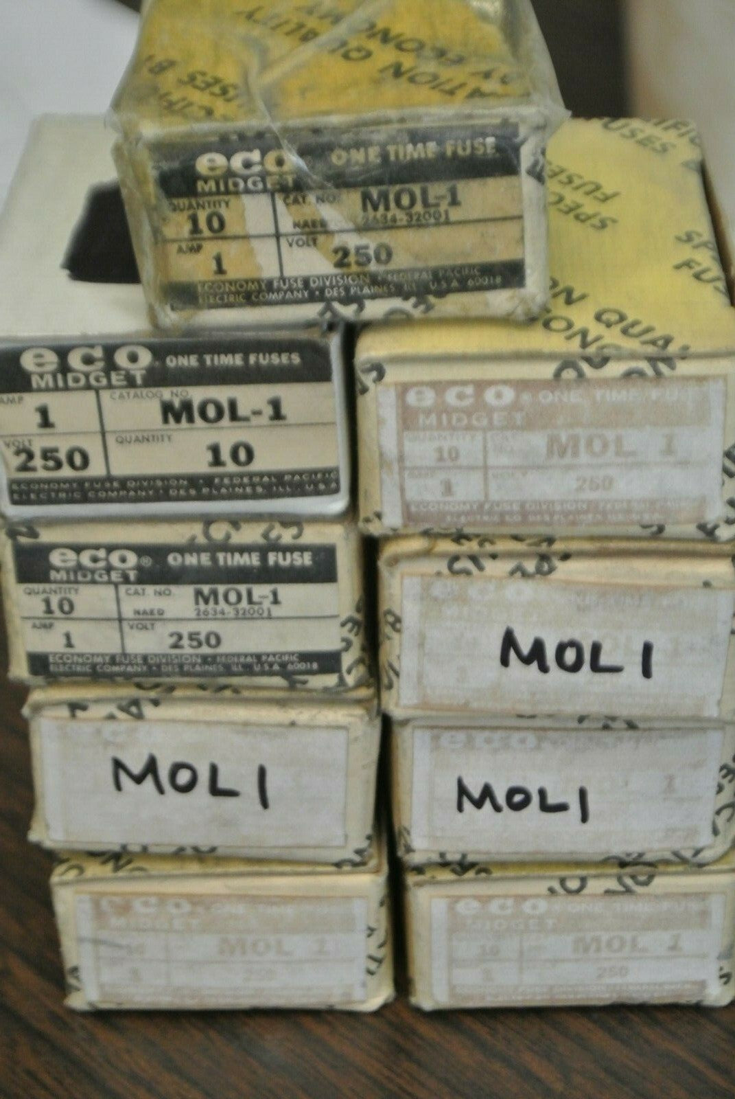 BOX of 10 / ECONOMY / ECO / FPE MOL-1 MIDGET FUSE / 1A / 250V / MOL1