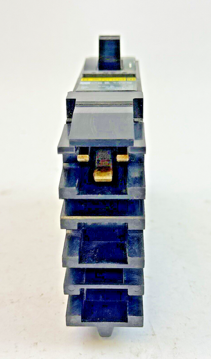 SQUARE D - FH16015A - I-LINE MOLDED CASE CIRCUIT BREAKER - 1 POLE/ 15 A/ 277VAC