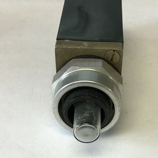 ALLEN BRADLEY 800T-PSD16 SMALL DUAL INPUT TYPE PILOT LIGHT SER.C 120V-60HZ