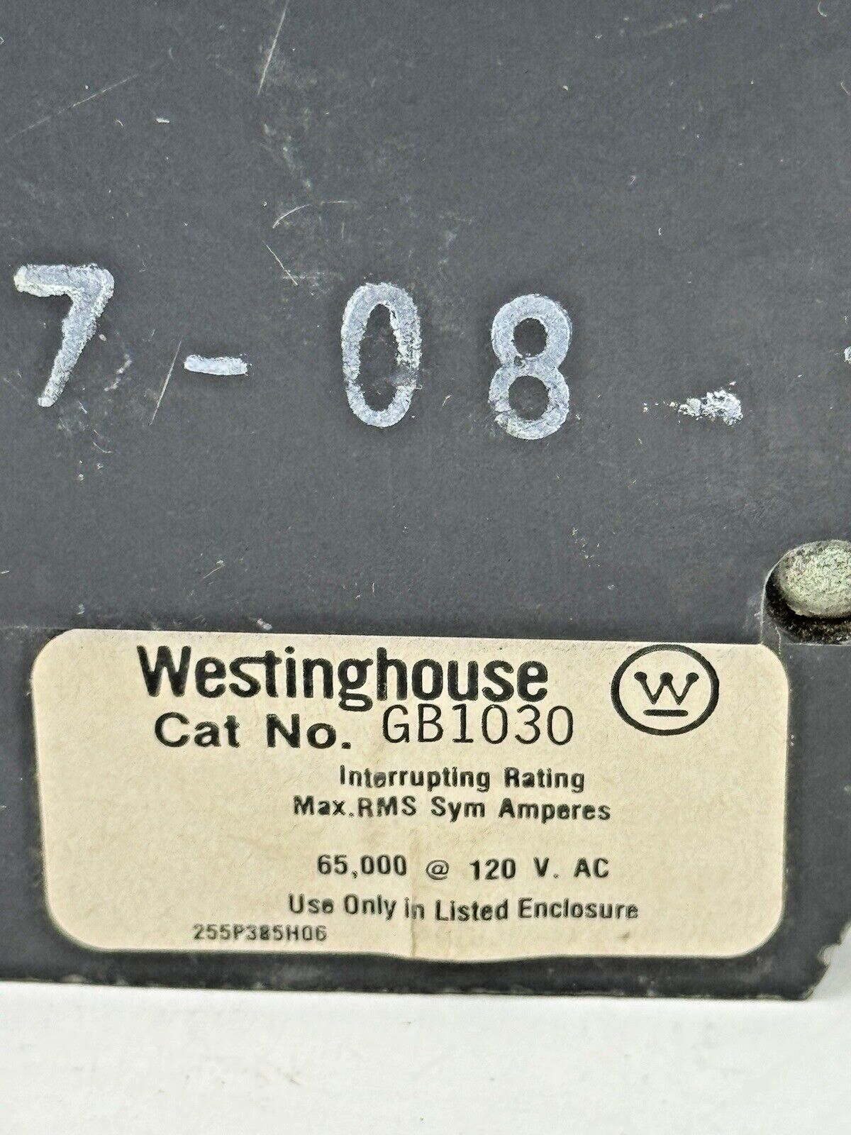 WESTINGHOUSE / CUTLER-HAMMER GB1030 - CIRCUIT BREAKER - 1 POLE/120VAC/30A - NEW