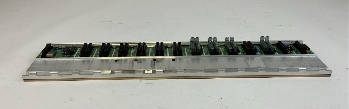 YOKOGAWA F3BU13-2N 13-SLOT PLC MODULE RACK