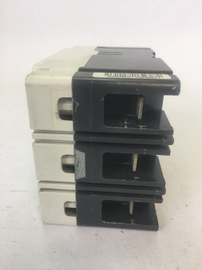 CUTLER HAMMER ED3225 INDUSTRIAL CIRCUIT BREAKER 225AMPS 240VAC 250VDC 3 POLES