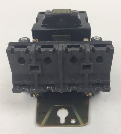 ALLEN BRADLEY 702-B0B93 AC CONTACTOR SER K SIZE 1 27 AMP 480V 60HZ 440V 50 HZ