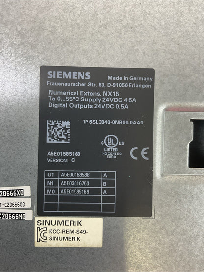 SIEMENS 1P 6SL3040-0NB00-0AA0 VERSION C CONTROL EXTENSION DIGITAL OUTPUT 24VDC