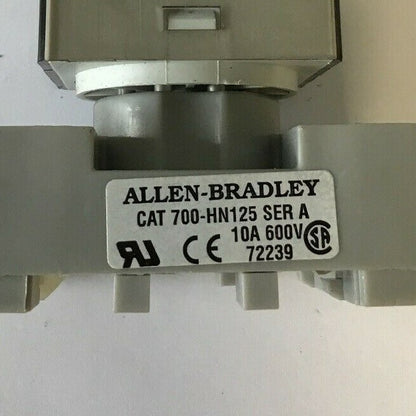 ALLEN BRADLEY 700-HAX2Z24  RELAY 24VDC 250VAC 6A W/ 700-HN125 BASE ***LOTOF4***