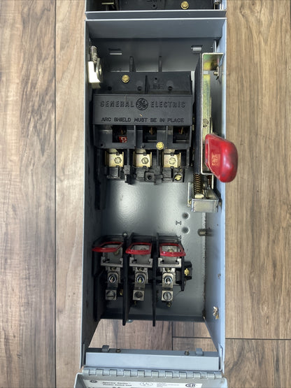 GE ADS36030HD FUSIBLE PANELBOARD SWITCH UNIT 30A 600V 20HP 3P SPECTRA SERIES