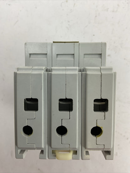 ALLEN BRADLEY 1492-CB3G150 MANUAL MOTOR CONTROLLER 15A 10HP 480Y/277VAC SER C
