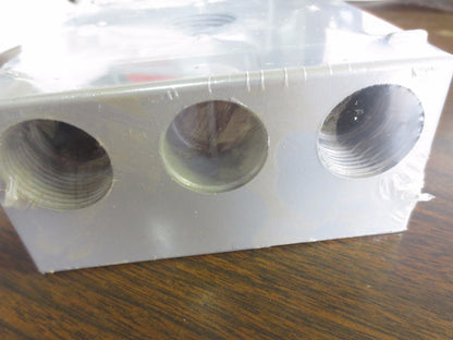 MULBERRY 30248 OUTLET BOX FIVE 3/4" I.P.S. HOLES - 30.5 CUBIC INCH CAP'Y LOT / 6