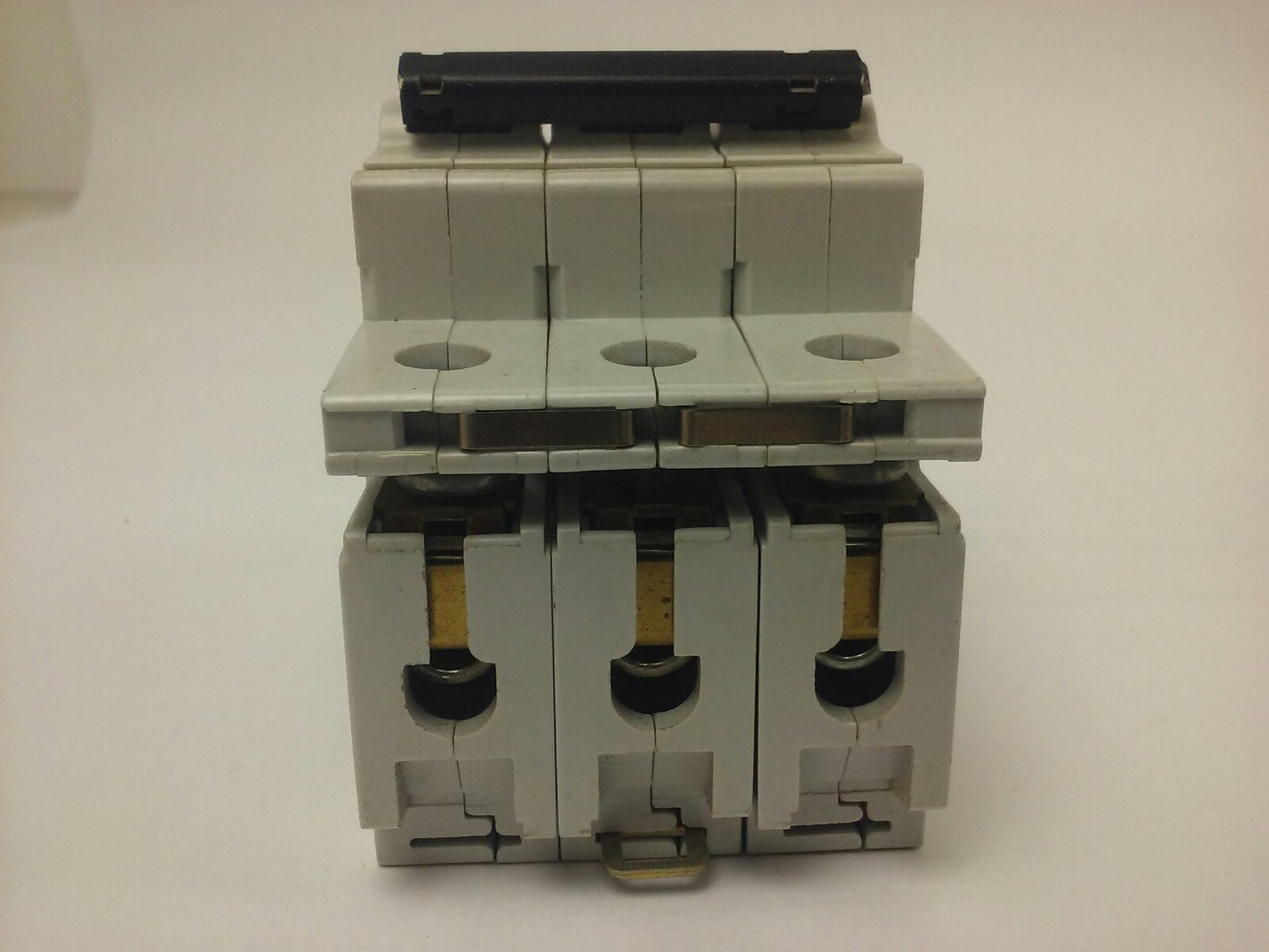 ABB, S253, CIRCUIT BREAKER, L 10A, Nr.15, 3P, 220/380VAC, MAX 240VAC, 10KA,  NEW