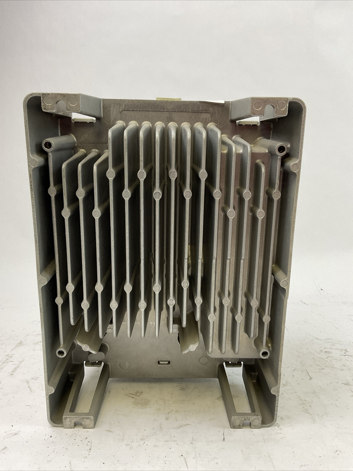 ALLEN BRADLEY 20AD2P1A0AYNANNN SER A FW 2.009 AC DRIVE
