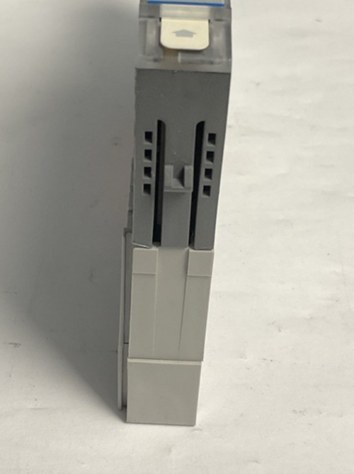 ALLEN BRADLEY 1734-IB8 PLC MODULE SER.D W/1734-MB BASE W/1734-RTB ***LOTOF5***