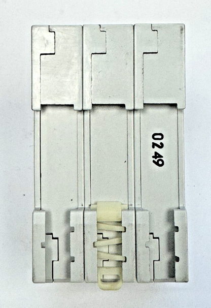ALLEN-BRADLEY - 1492-CB3-G150 SER. C - MOTOR CONT. - 3 P, 15 A, 277 V, 10HP, 3PH