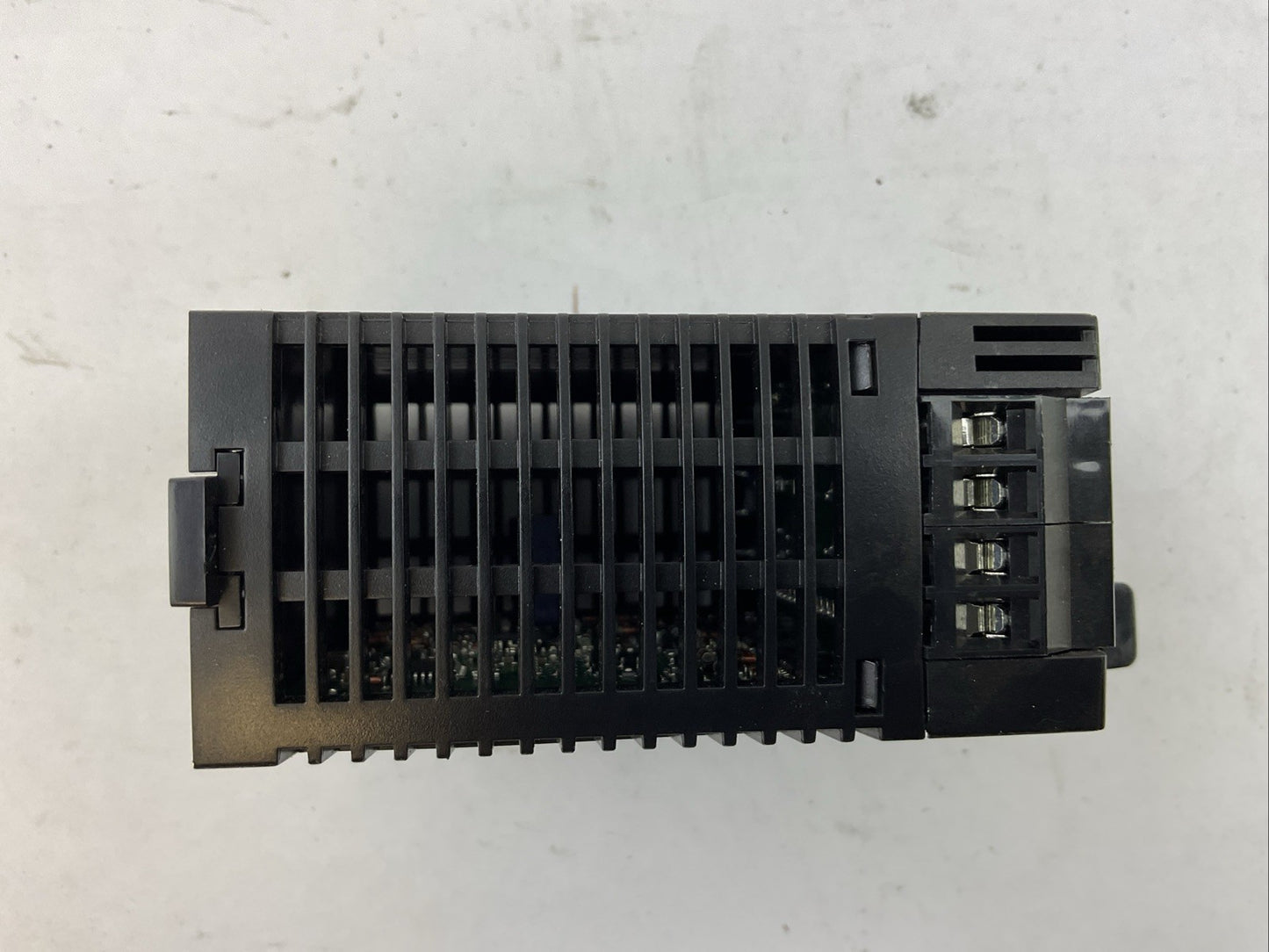 ALLEN BRADLEY 1692-ZG3366 SER A 24VDC 4-CHANNEL PROTECTION MODULE