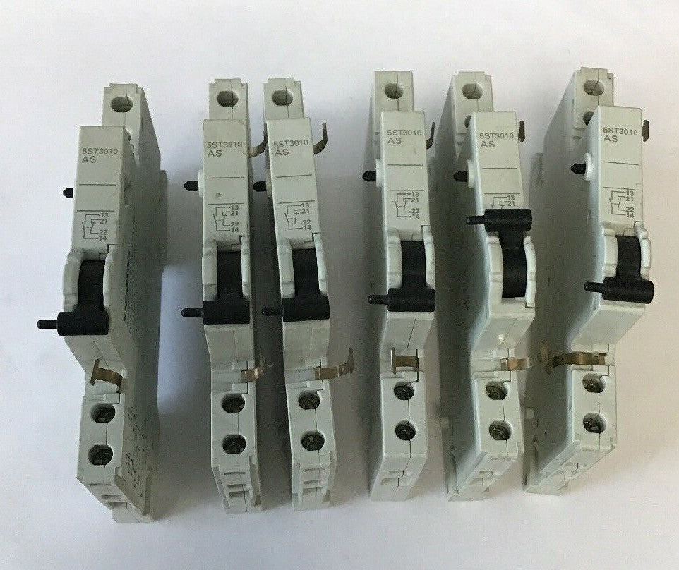 SIEMENS 5ST3010AS AUX. CIRCUIT SWITCH 400V/230V 6A***(LOTOF6)***