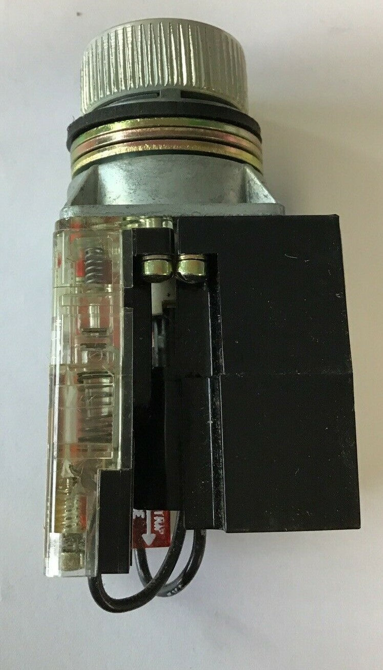 SQUARE D LRPA34 SER.A PILOT LIGHT 24VAC/DC ***LOTOF2***