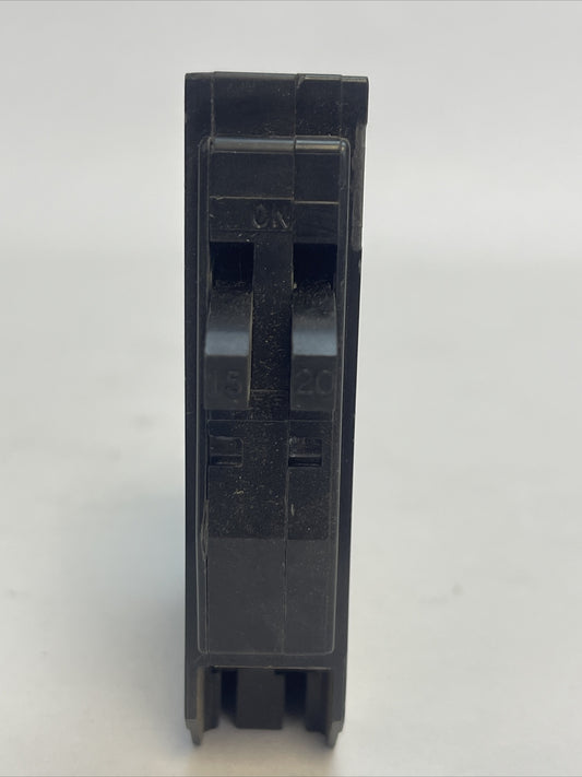 SQUARE D QOT1520 CIRCUIT BREAKER 15A 20A 120/240 VAC TWO 1 POLE UNITS CTL
