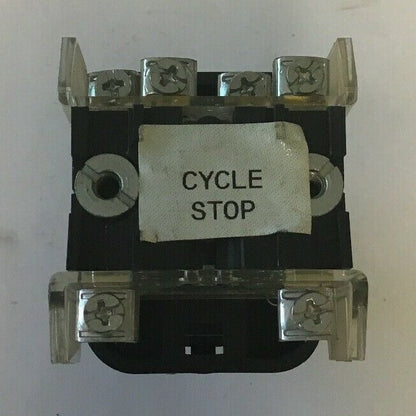 ALLEN BRADLEY 800T-QM24A RED SER T PUSH BUTTON  24VAC/VDC