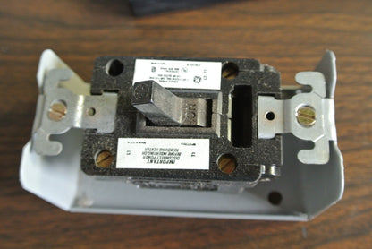 GE CR101Y1 - MANUAL MOTOR STARTER, SINGLE SPEED - 1HP, 115/230VAC NEW SURPLUS