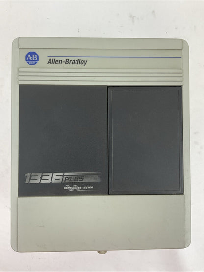 ALLEN BRADLEY 1336S-BRF50-AA-EN4-HAB SER D AC DRIVE 5HP 460V SENSORLESS VECTOR