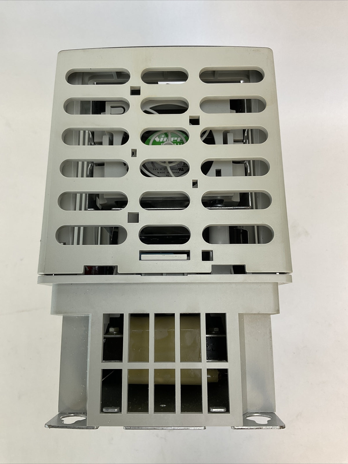 ALLEN BRADELY 20F11ND011AA0NNNNN AC DRIVE FIRMWARE 7.001 480VAC INPUT 3PH 11A