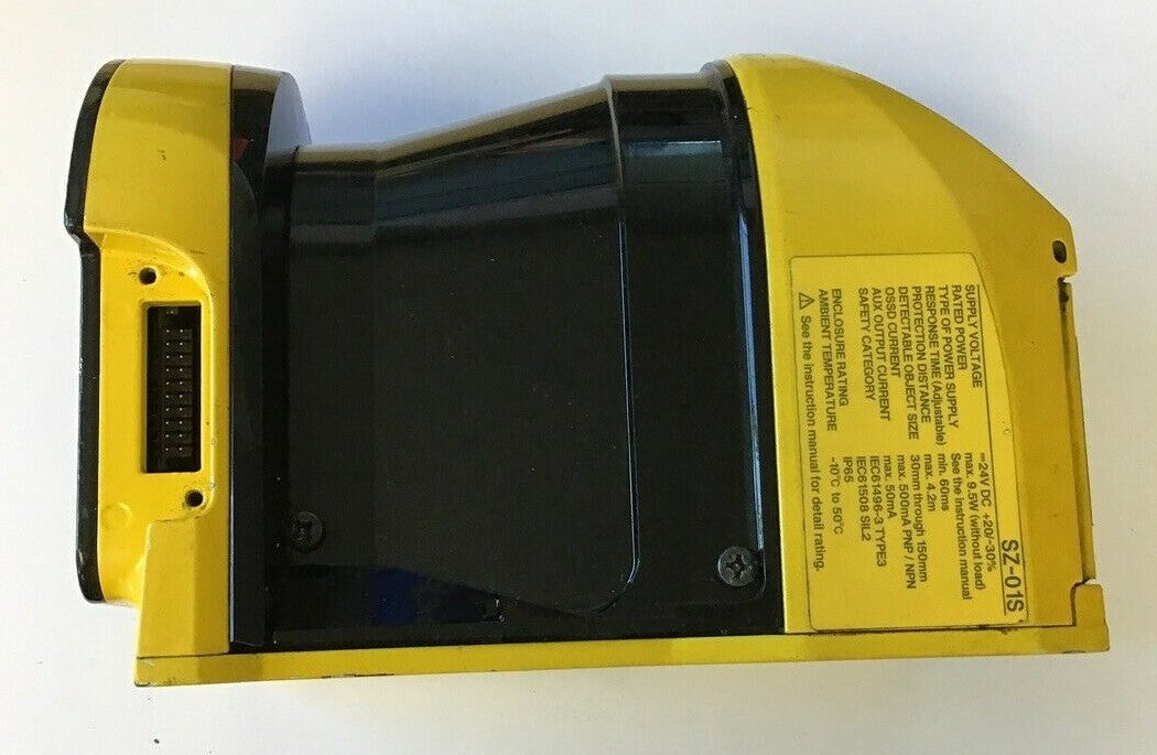 KEYENCE SZ-01S SAFETY LASER SCANNER 24VDC 9.5W ***PARTS***
