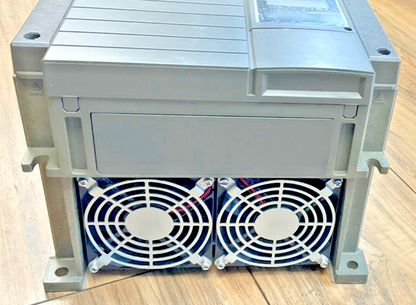 FUJI FRENIC FRN025P11S-4UX 5000P11 INVERTER 480V 50/60HZ 43A