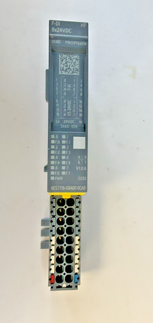 SIEMENS 6ES7 136-6BA00-0CA0 DIGITAL INPUT MODULE W/6ES7 193-6BP00-0BA0 BASE